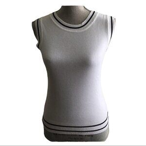 Y2K White sleeveless  top